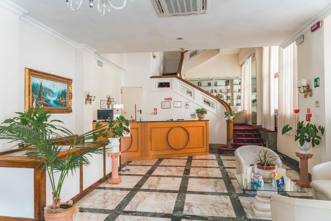 Gh Hotel San Giusto Рим Экстерьер фото