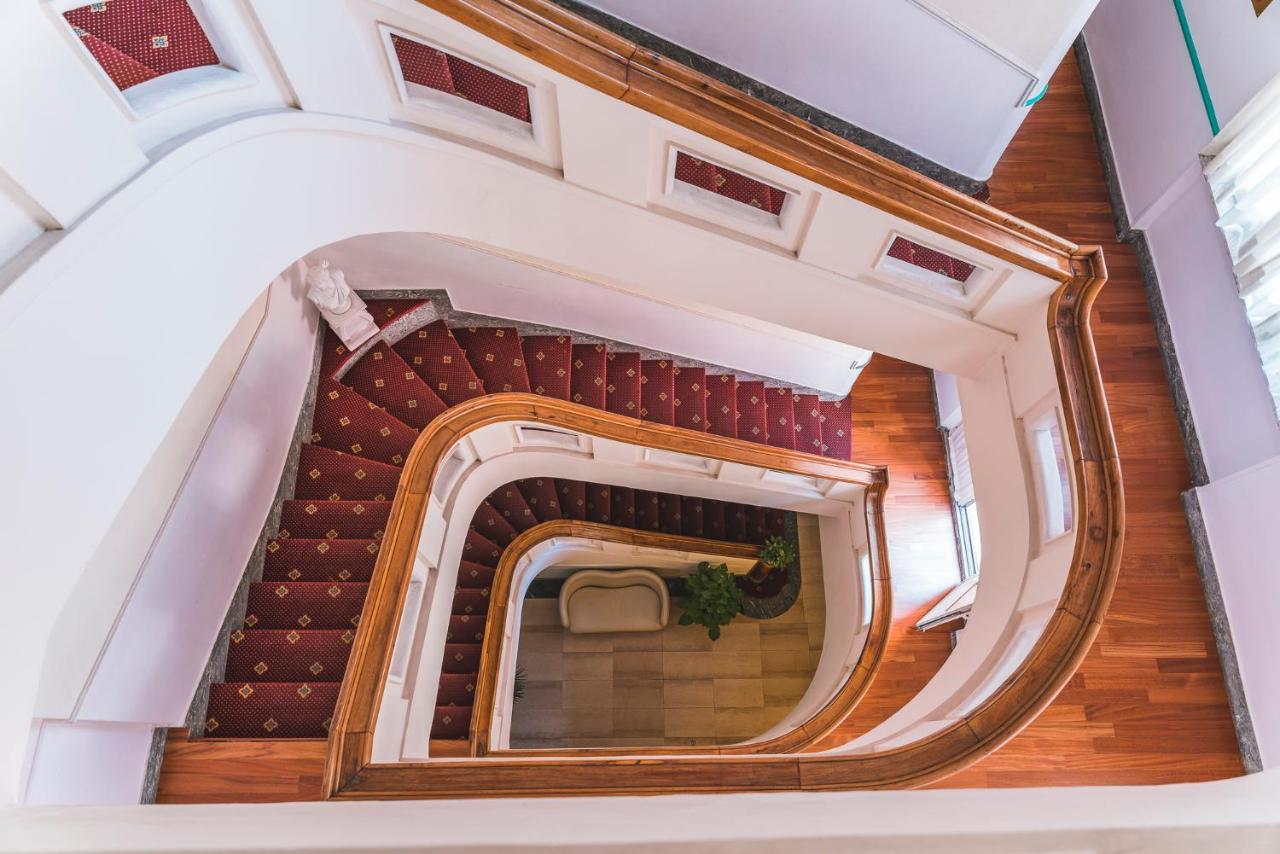 Gh Hotel San Giusto Рим Экстерьер фото