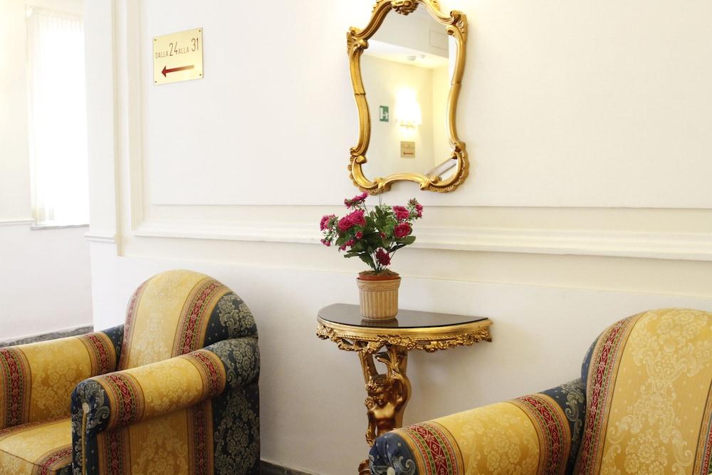 Gh Hotel San Giusto Рим Экстерьер фото