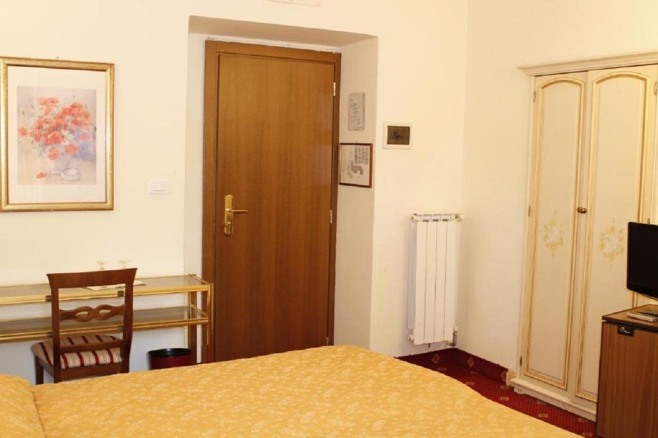 Gh Hotel San Giusto Рим Экстерьер фото